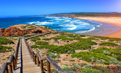 Algarve’s Walking Trails: A Footstep into Paradise
